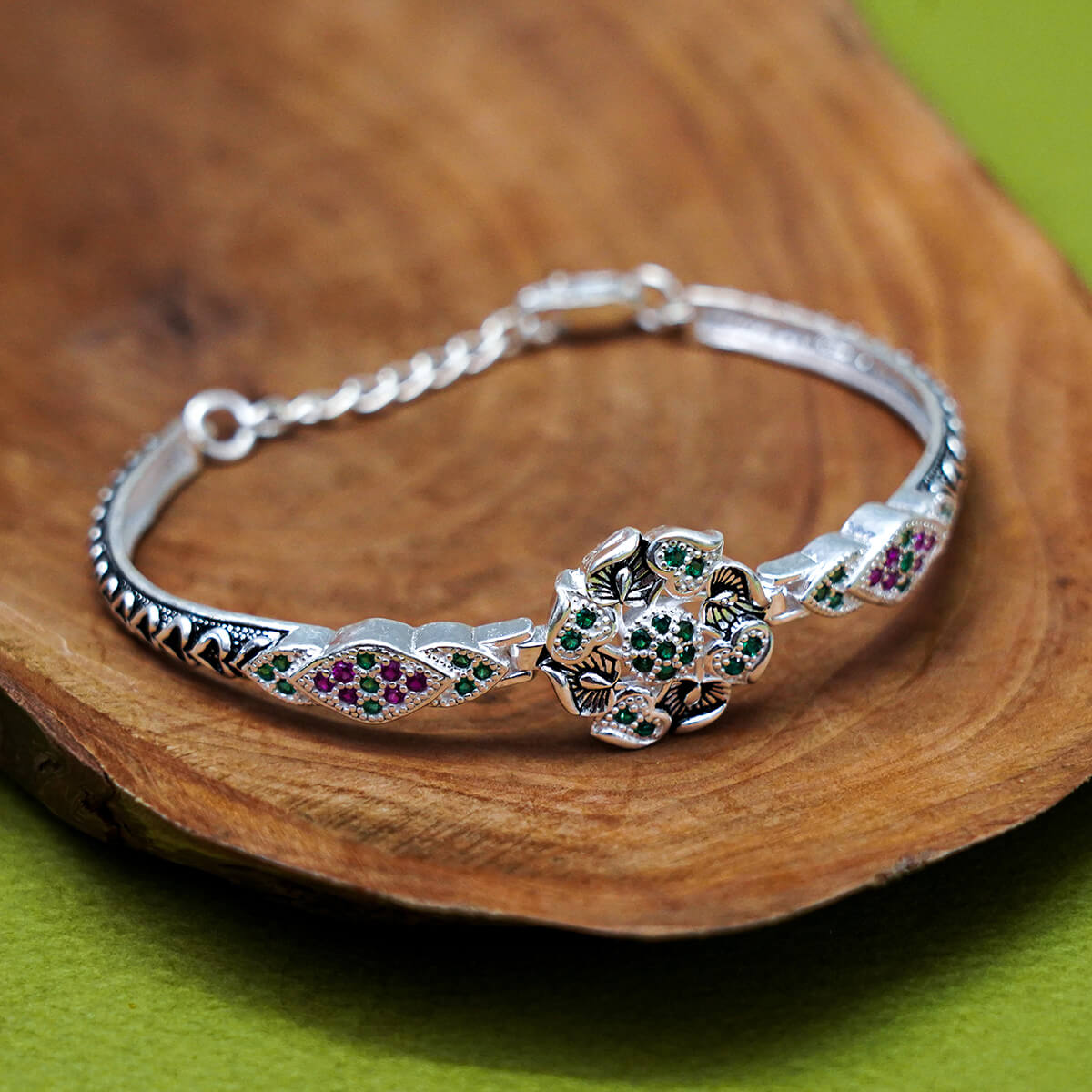 Micro Bangles Wholesaler, Ladies Micro Bangles Manufacturer, Aditi Ornaments